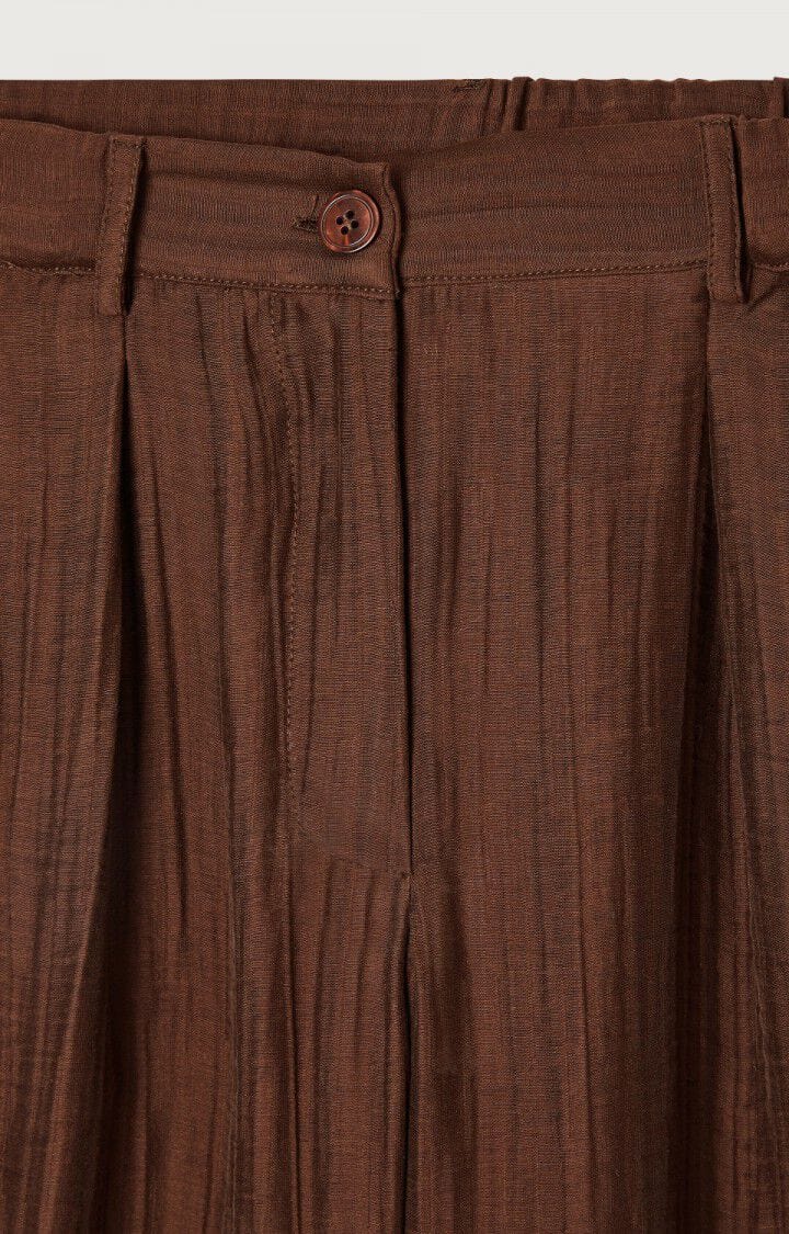 color:CHOCOLATE BROWN